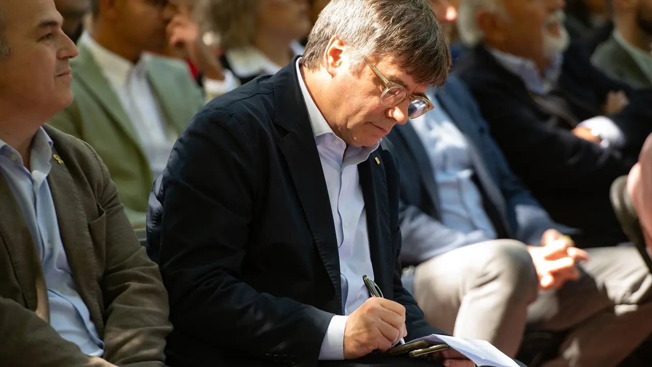El expresidente de la Generalitat y candidato de Junts a las elecciones catalanas, Carles Puigdemont. Gl&ograve;ria S&aacute;nchez