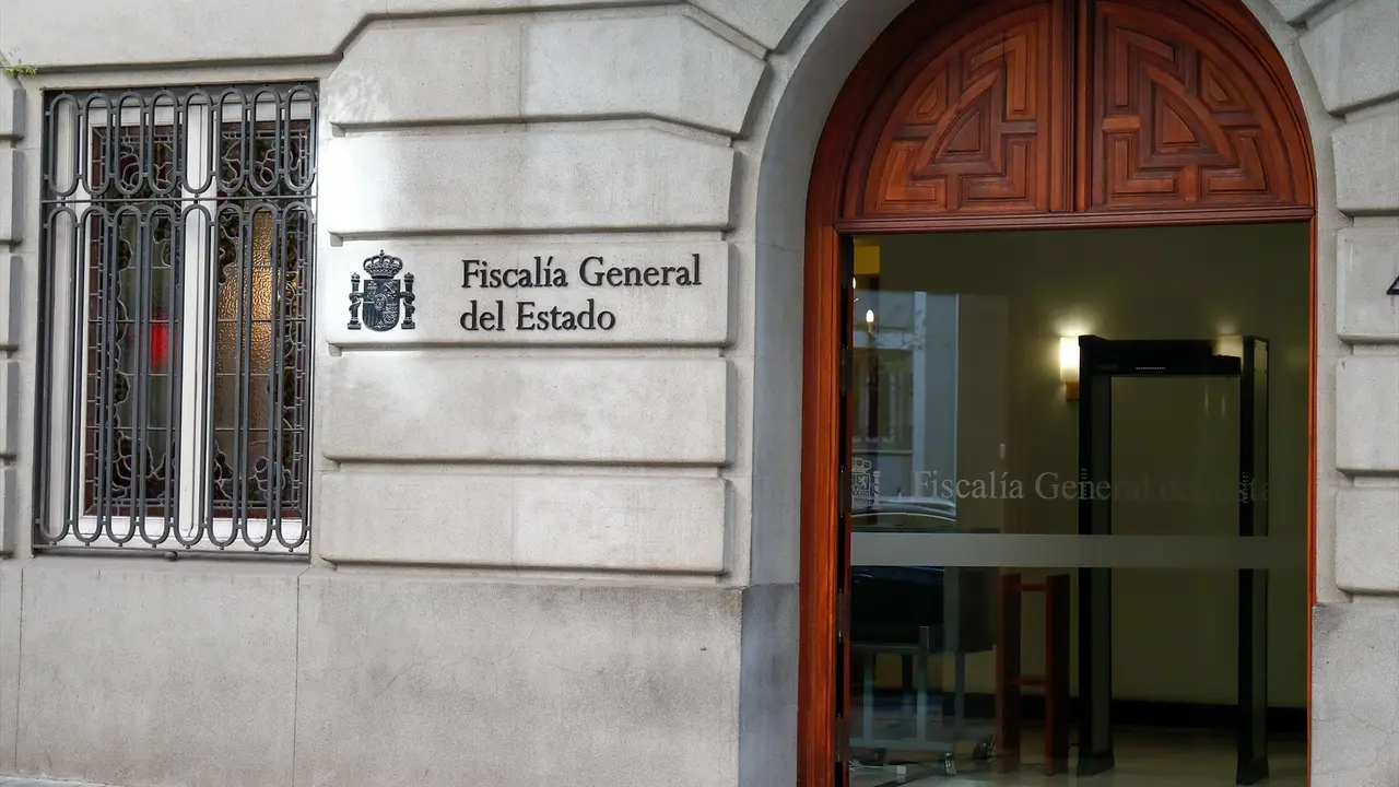 Entrada de la sede de la Fiscal&iacute;a General del Estado. EP / Archivo