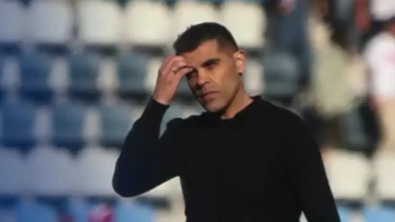 El entrenador de la Gimn&aacute;stica, Fran Martin. / N&eacute;stor Revuelta Zarzosa