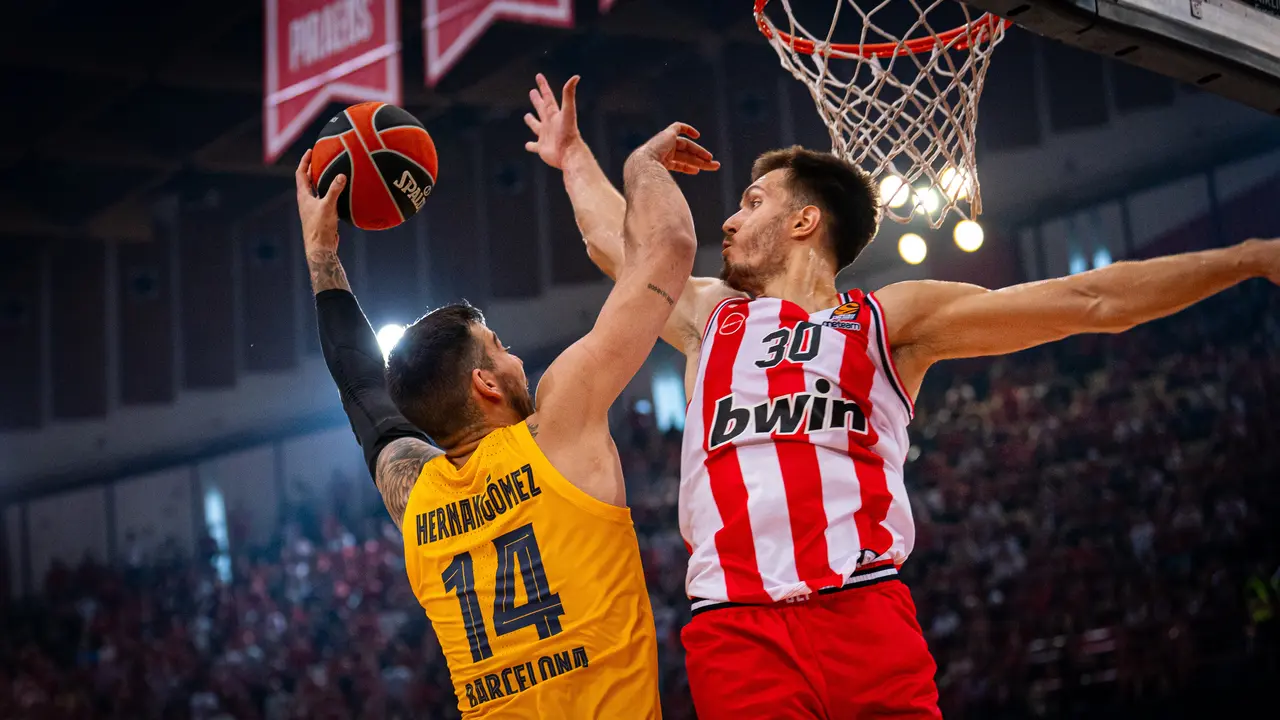 Partido entre Olympiacos y Barcelona. / FCB