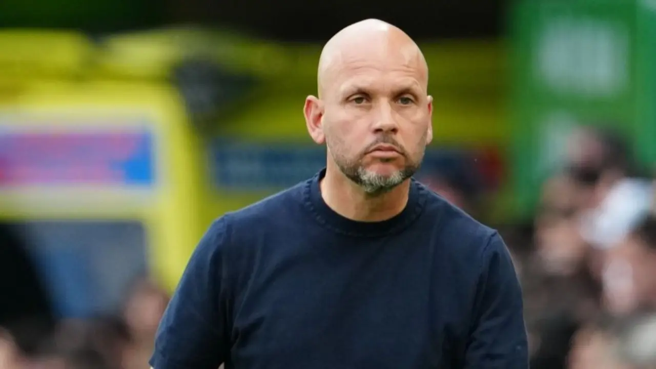 El entrenador del Racing, Jos&eacute; Alberto. / Liga Hypermotion