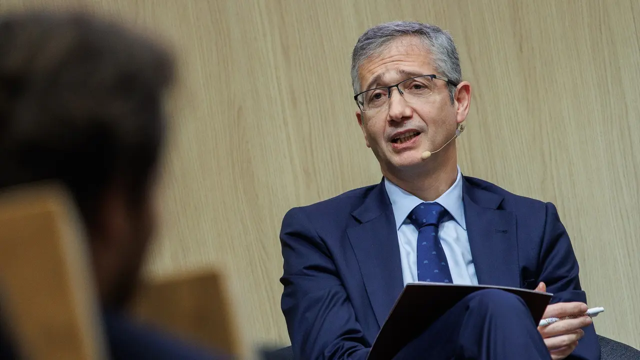 El gobernador del Banco de Espa&ntilde;a, Pablo Hern&aacute;ndez de Cos. Alejandro Mart&iacute;nez V&eacute;lez / Archivo