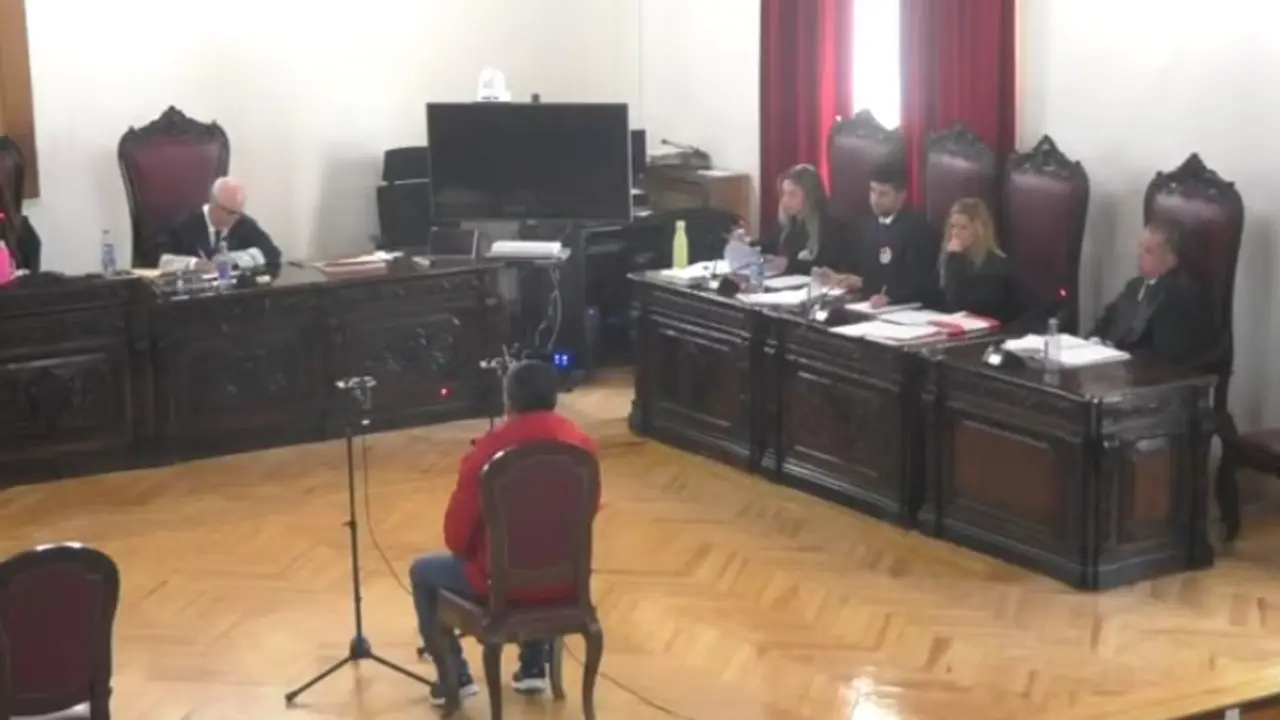 Vista del juicio del acusado de asesinar a su exmujer en Almonacid de Toledo. EP