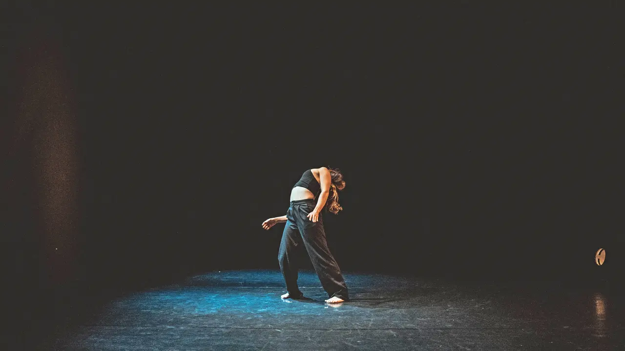 Fotograf&iacute;a de archivo de un espect&aacute;culo de danza. / Alerta
