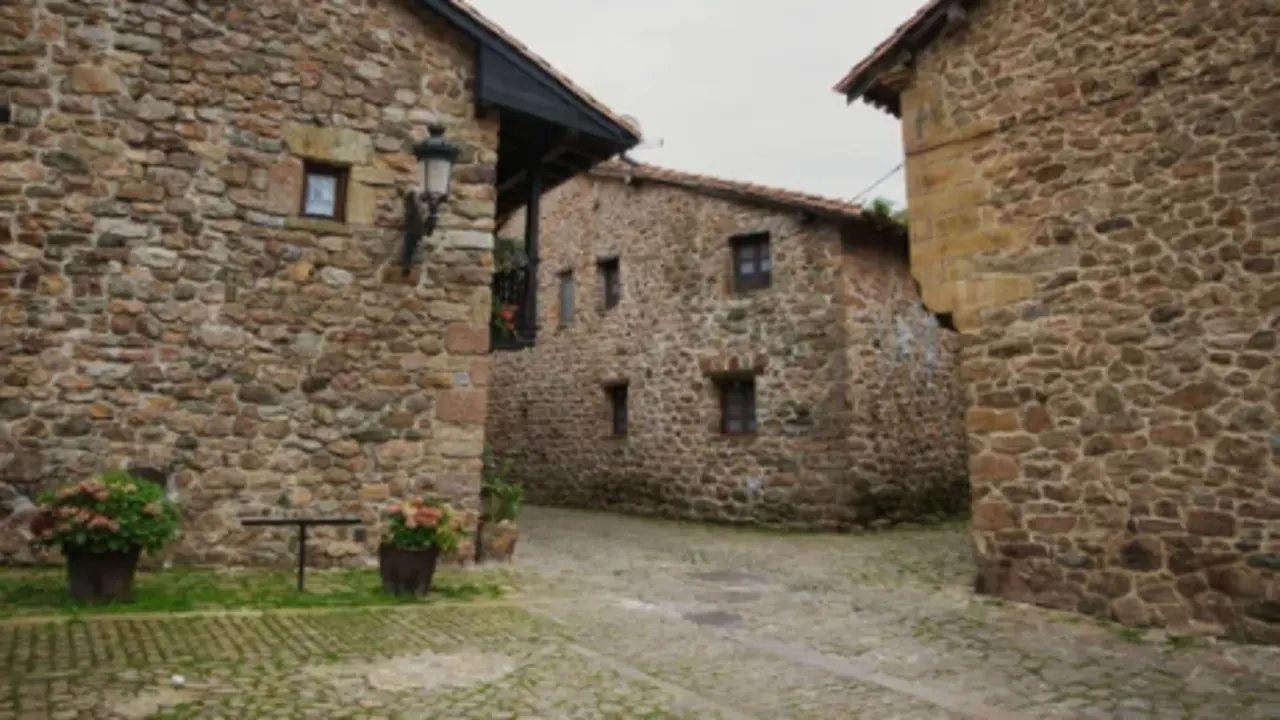 Conjunto de casas en Cantabria. / A.S.