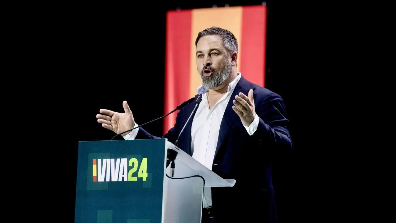 El l&iacute;der de VOX, Santiago Abascal, durante el acto &lsquo;Viva 24&rsquo; de Vox. Carlos Luj&aacute;n
