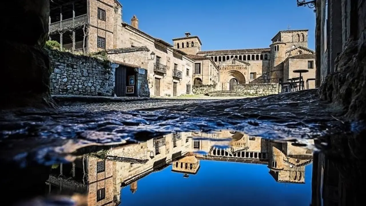 Avanza el proyecto de revitalizaci&oacute;n tur&iacute;stica en Santillana del Mar. / Alerta
