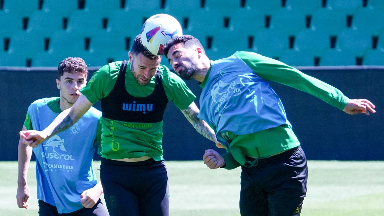Entrenamiento del viernes en El Sardinero. / RRC