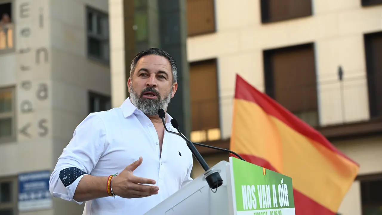 El presidente de VOX, Santiago Abascal, participa en un acto central de la campa&ntilde;a electoral.  Ram&oacute;n Comet