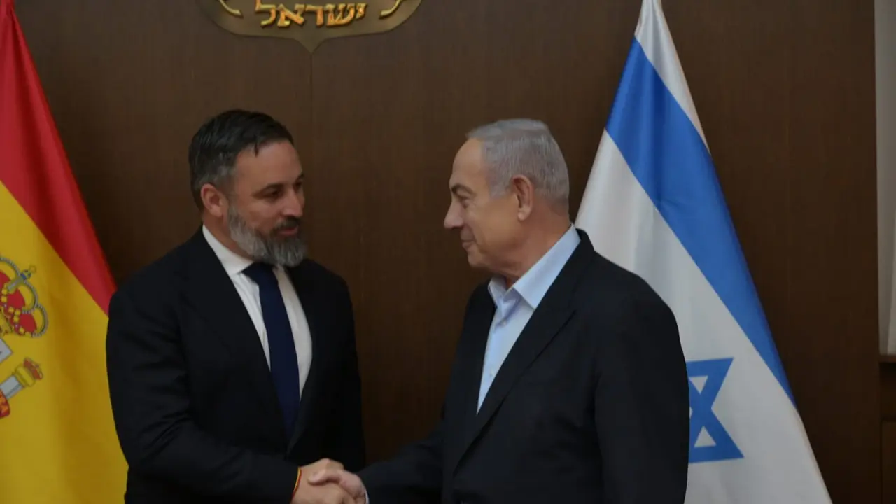 El l&iacute;der de Vox junto al primer ministro israel&iacute;, Benjam&iacute;n Netanyahu. / Redes sociales