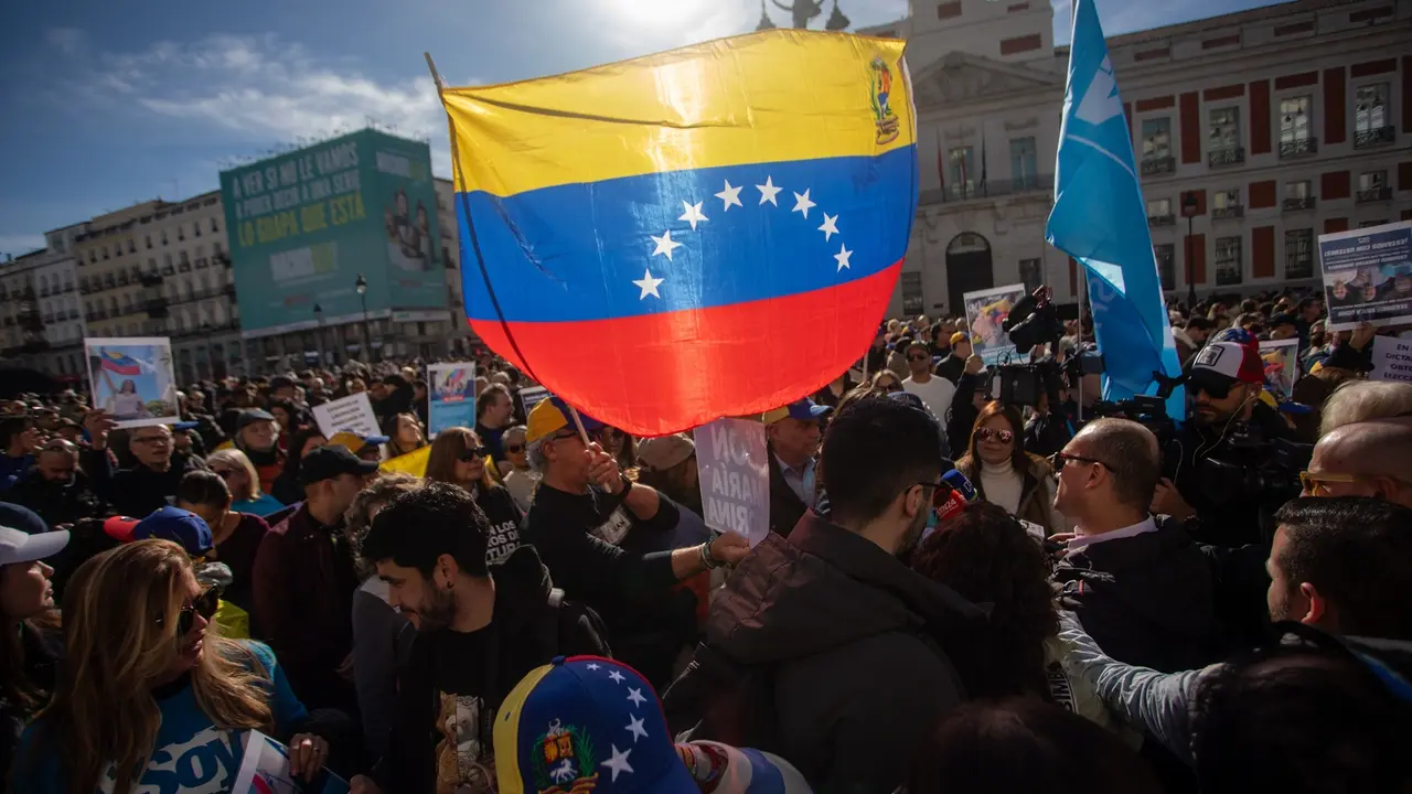 Una manifestaci&oacute;n de venezolanos en el exilio que quieren votar. EP / Archivo