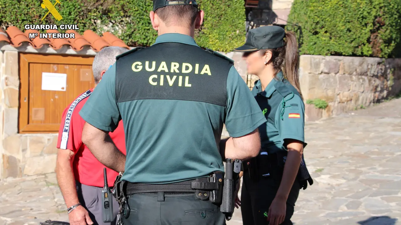 Patrulla de la Guardia Civil. / GC