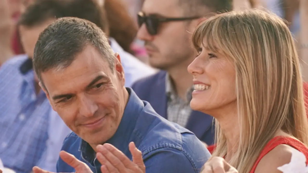 Bego&ntilde;a G&oacute;mez y Pedro S&aacute;nchez. / EP