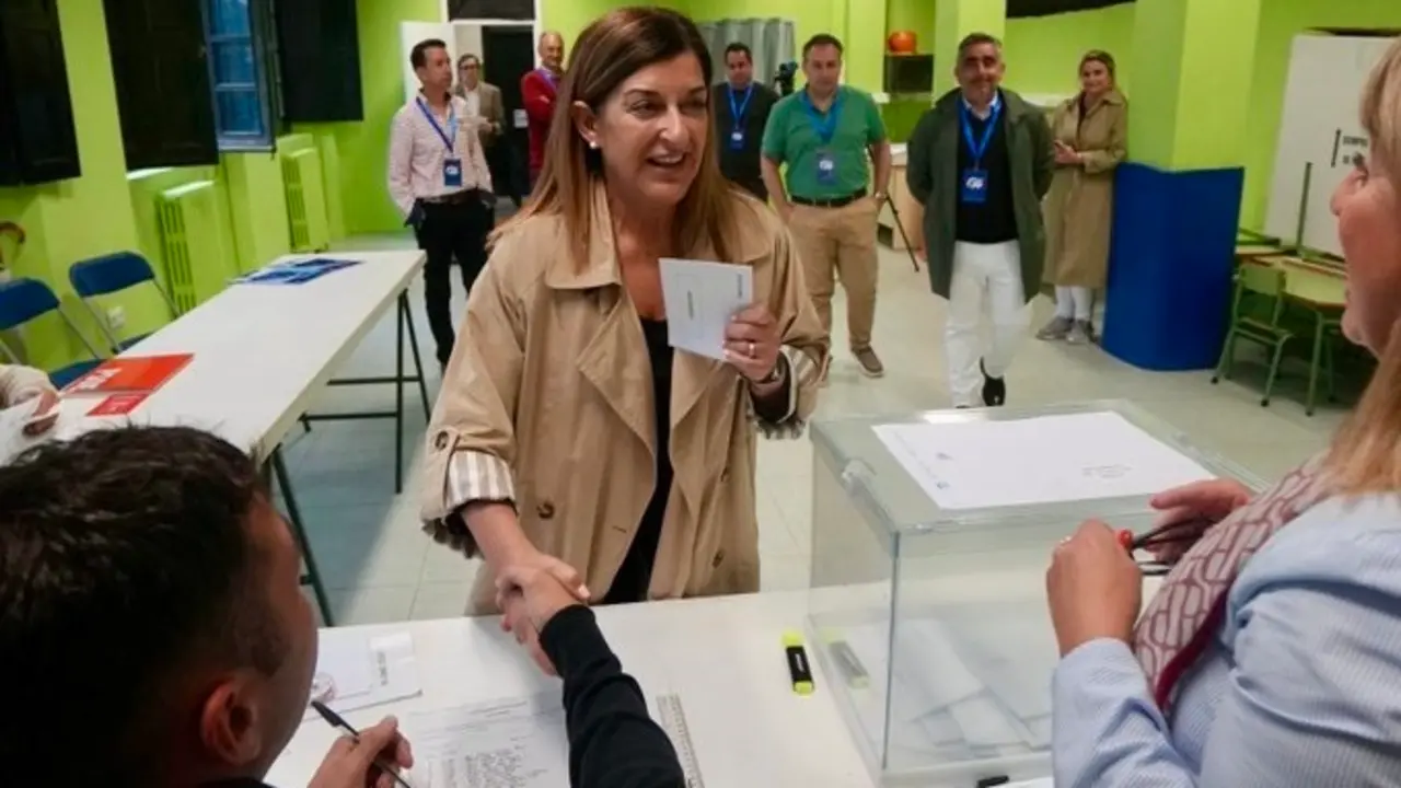 La presidenta del Partido Popular de Cantabria y de la comunidad aut&oacute;noma, Mar&iacute;a Jos&eacute; S&aacute;enz de Buruaga. / Nacho Cubero/ PP