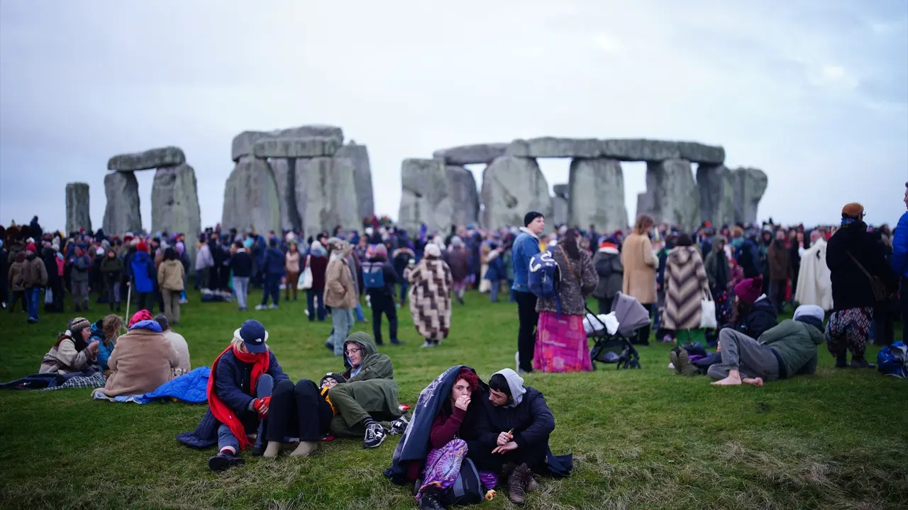 Varias personas en Stonehenge. EP / Archivo