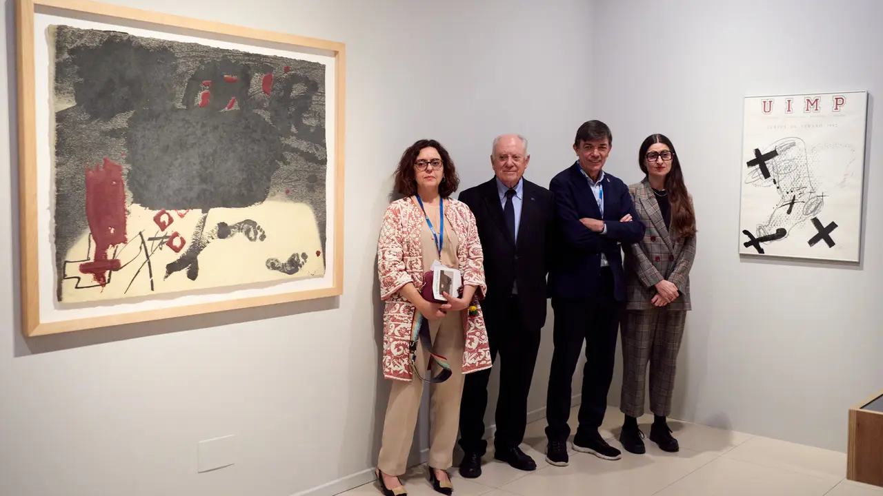 Presentaci&oacute;n de la exposici&oacute;n de Antoni T&agrave;pies en el CASYC. / Juanma Serrano