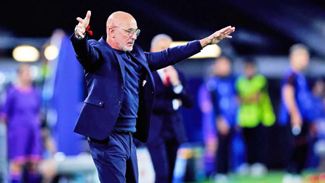 El seleccionador nacional, Luis de la Fuente. / RFEF