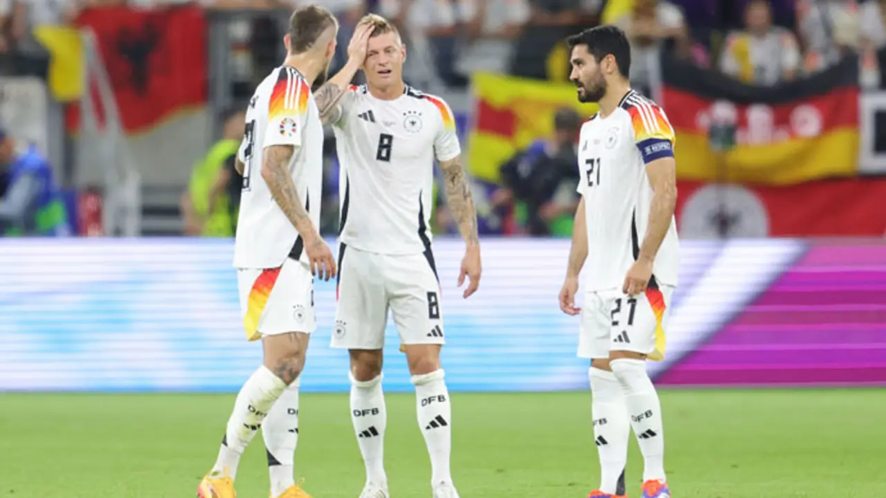Robert Andrich, Toni Kroos and Ilkay G&uuml;ndogan, del combinado alem&aacute;n. ep