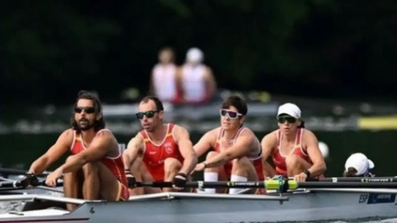 El Team Espa&ntilde;a de remo celebra su segunda plaza en los Juegos Paral&iacute;mpicos. A la ya conocida medalla de Javier Garc&iacute;a se suma la otorgada a Ver&oacute;nica Rodr&iacute;guez, Josefa Ben&iacute;tez, Sa&uacute;l Pe&ntilde;a, Daniel D&iacute;az y Leonor Garc&iacute;a en la prueba de cuatro con timonel PR3 en competici&oacute;n mixta. 👏