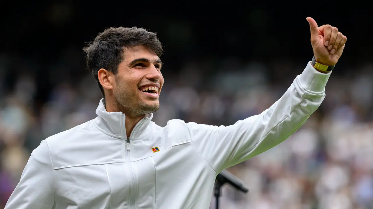 Carlos Alcaraz tras avanzar de ronda en Londres. / Wimbledon