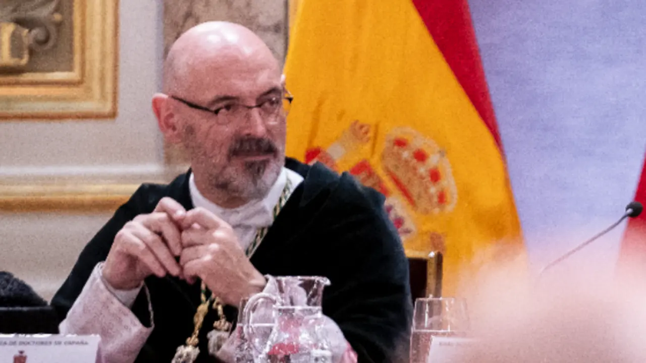 Joaqu&iacute;n Goyache estuvo en el Palacio de La Moncloa para tratar la c&aacute;tedra extraordinaria de Bego&ntilde;a G&oacute;mez.