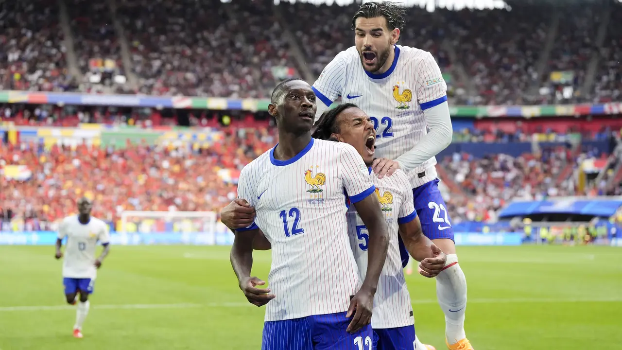 El franc&eacute;s Kolo Muani celebra un gol con la selecci&oacute;n francesa. / Nick Potts