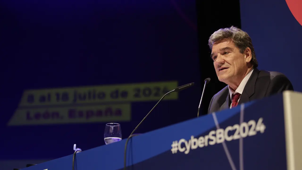 El ministro para la Transformaci&oacute;n Digital y de la Funci&oacute;n P&uacute;blica, Jos&eacute; Luis Escriv&aacute;. / EP