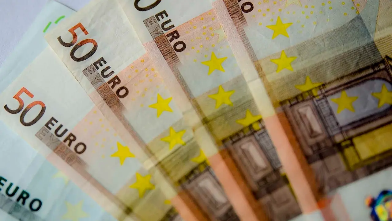 Varios billetes de 50 euros. / EP
