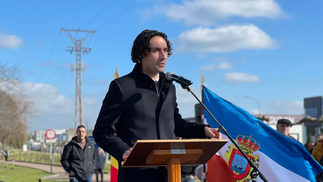 El alcalde de Astillero, Javier Fern&aacute;ndez Sober&oacute;n. / ARCHIVO