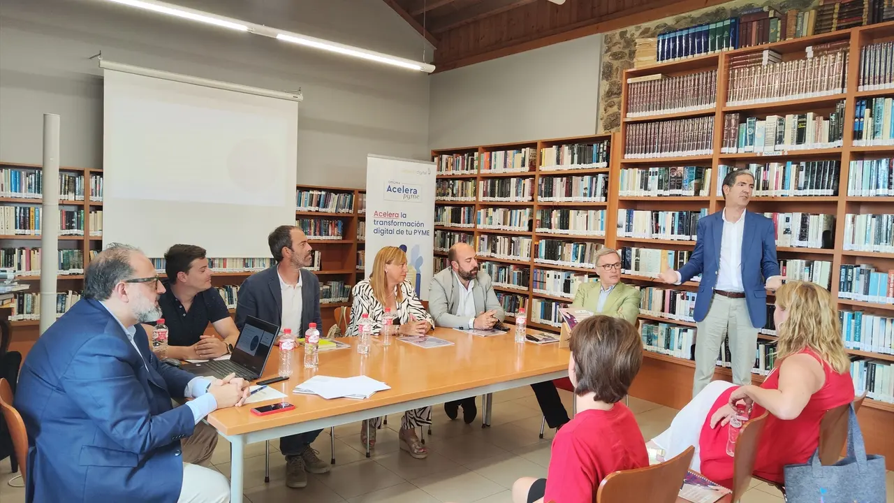 Foro Transformaci&oacute;n Digital Sostenible de Entornos Rurales. / Alerta