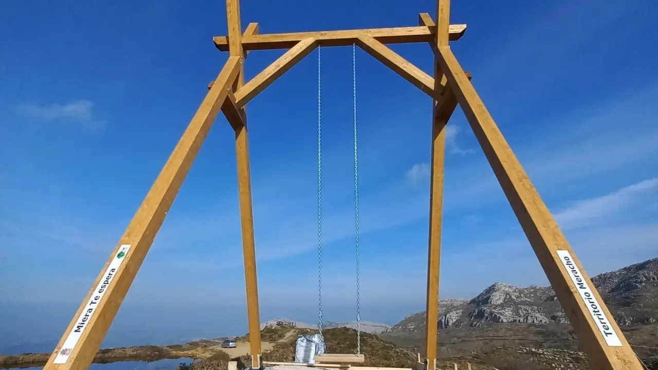 El columpio gigante de Cantabria, un gran atractivo para el turismo. / A.E.
