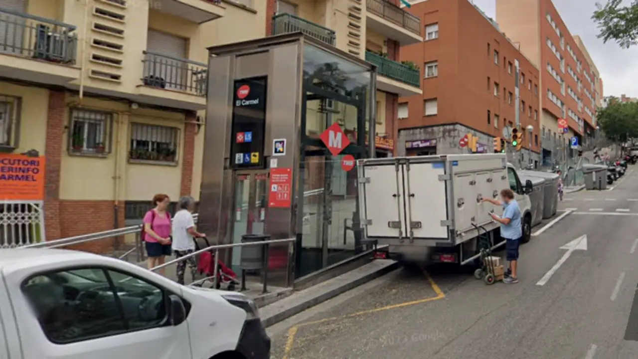 La parada de metro del Carmel en Barcelona. / A.E