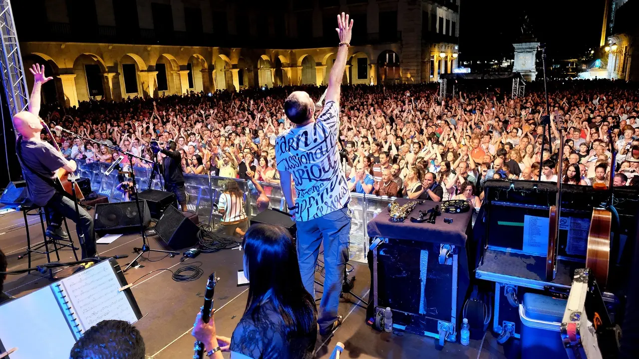 Concierto en la plaza Porticada. / A.E.