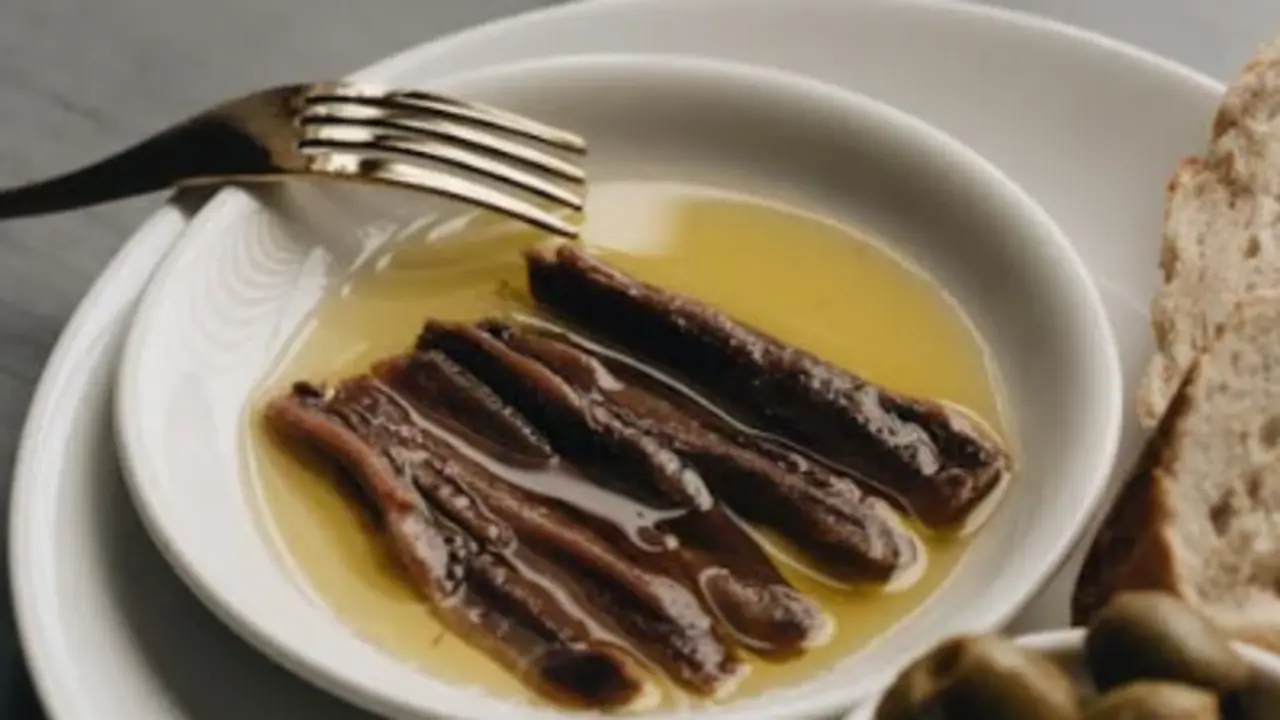 Un plato con anchoas, un producto t&iacute;pico de Santo&ntilde;a. / A.E
