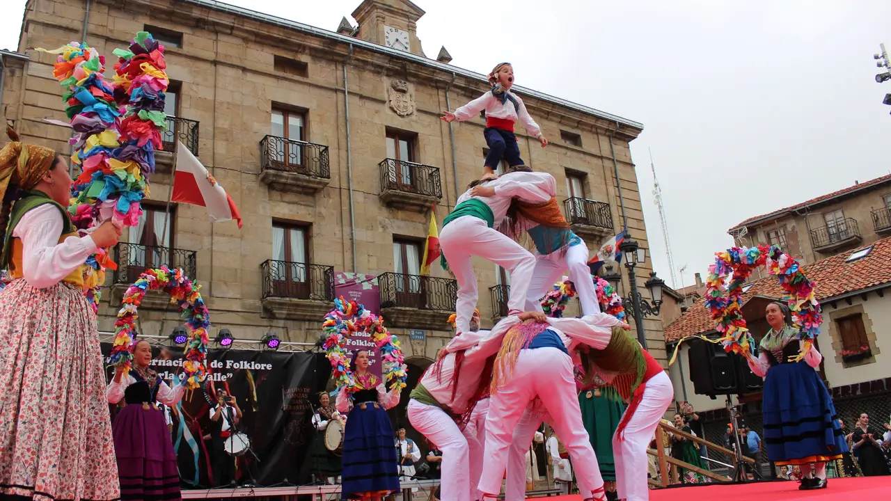 Reinosa celebra su tradicional Mercado Campurriano. / Alerta