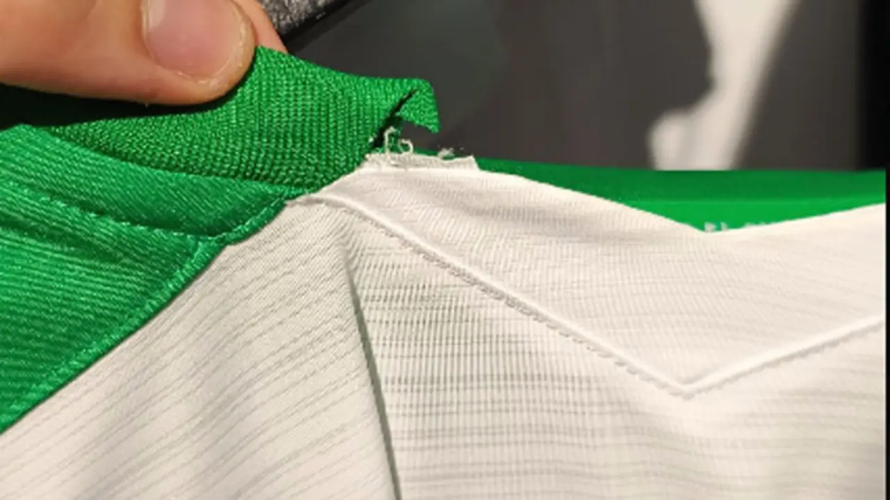 Camiseta del Racing de Santander para la temporada 24/25. / X / @danii_RRC