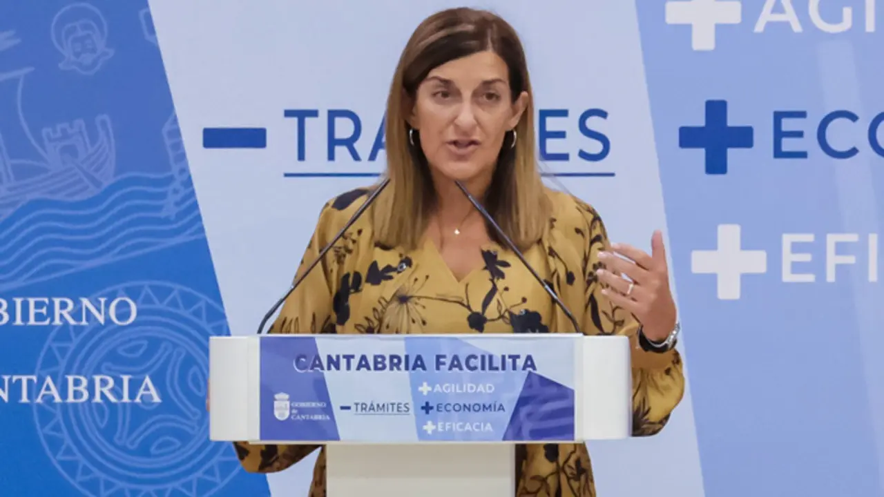 La presidenta de Cantabria, Mar&iacute;a Jos&eacute; S&aacute;enz de Buruaga. / A.E