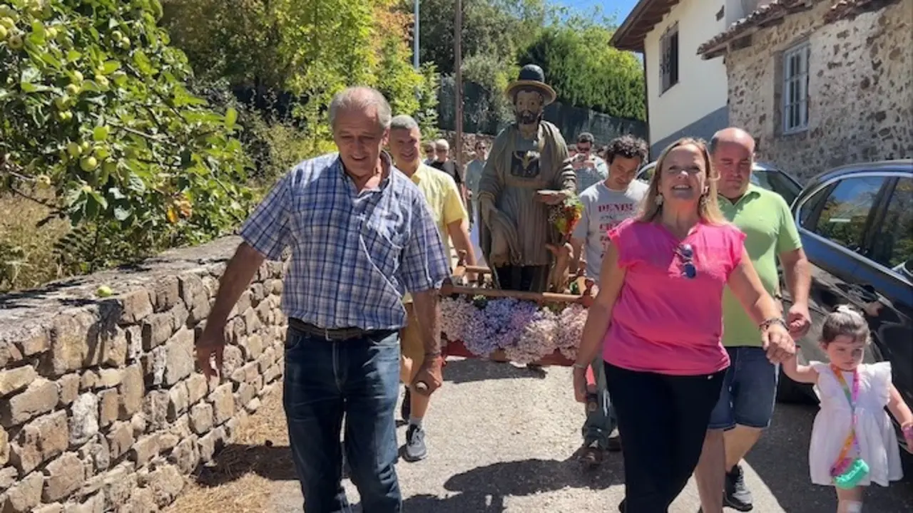 Isabel Urrutia, reafirm&oacute; el compromiso del Gobierno regional con los municipios en riesgo de despoblaci&oacute;n durante la fiesta en Cillorigo de Li&eacute;bana y Pesaguero.