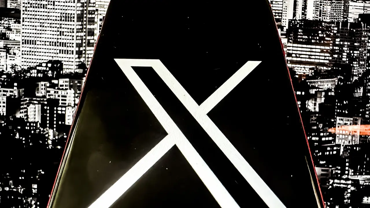 Asiento con el logo de la red social X (antes Twitter). /EP