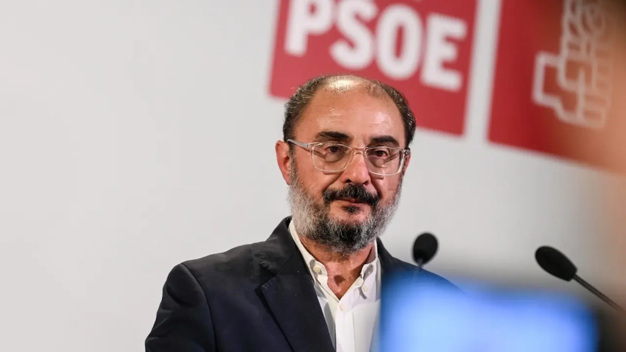 El socialista y expresidente de Arag&oacute;n, Javier Lamb&aacute;n. / Marcos Cebri&aacute;n / Archivo