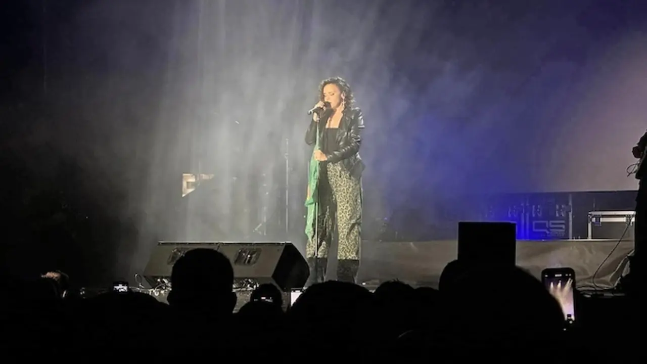 La cantante Chenoa fue el plato fuerte de las actuaciones. / alerta