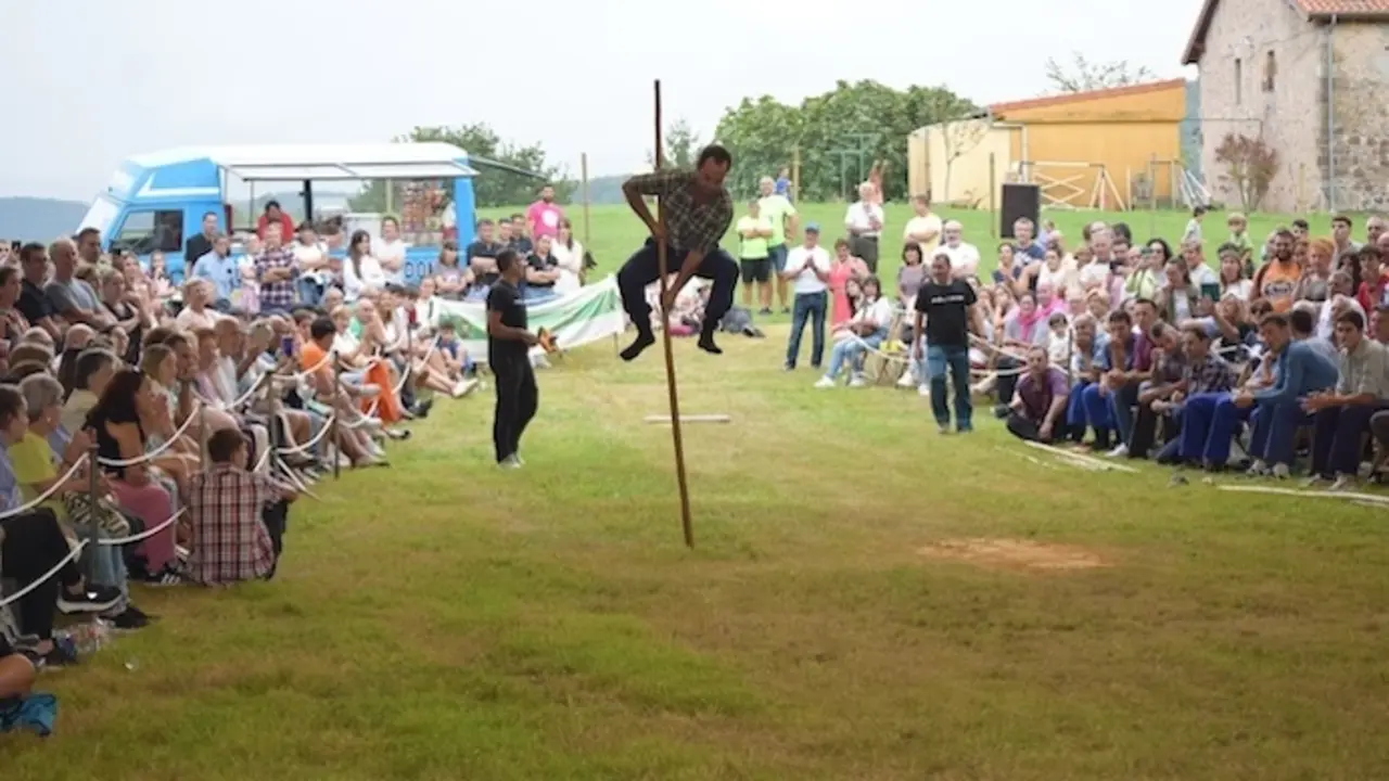 CONCURSO SALTO PASIEGO - FIESTAS VIRGEN VALENCIA 2024 (75)