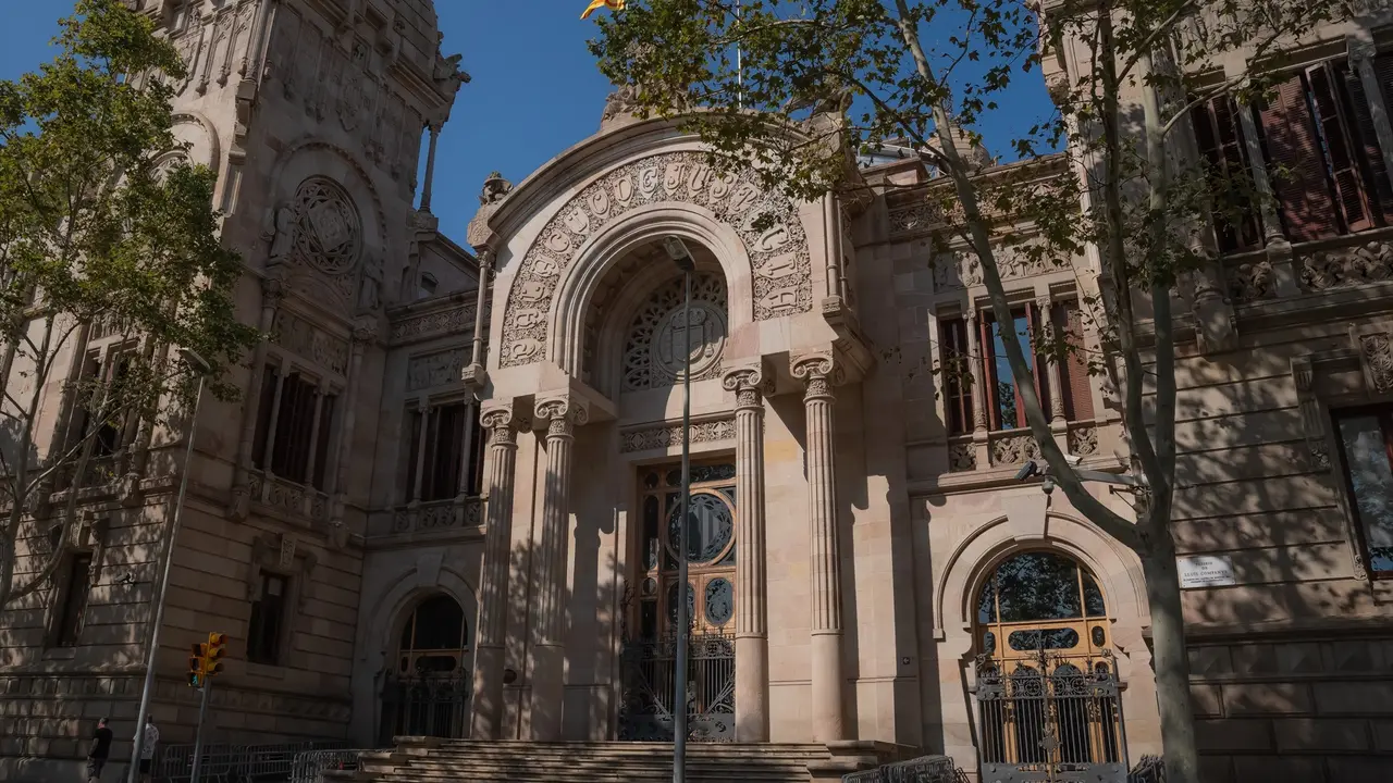 Fachada del Tribunal Superior de Justicia de Catalu&ntilde;a (TSJC). David Zorrakino