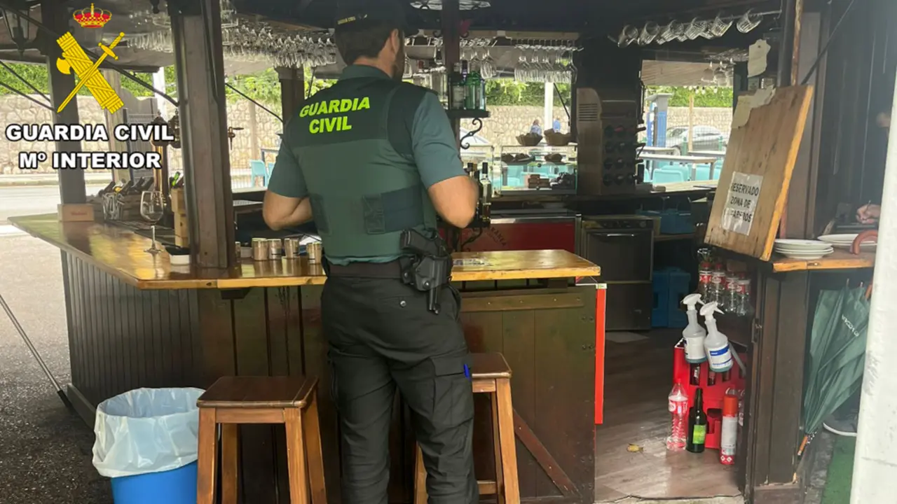 La Guardia Civil de tiene a un var&oacute;n como presunto autor de un robo en un chiringuito de Noja.