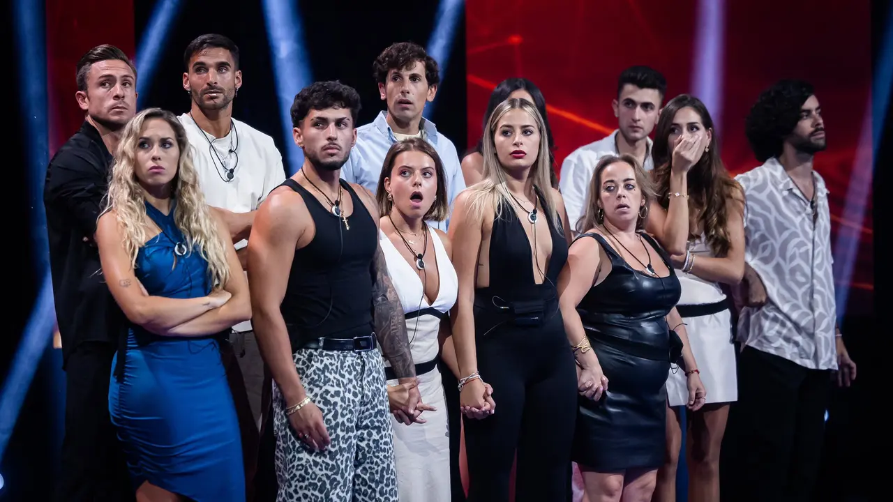 Los concursantes de GH durante la gala de ayer. / GH