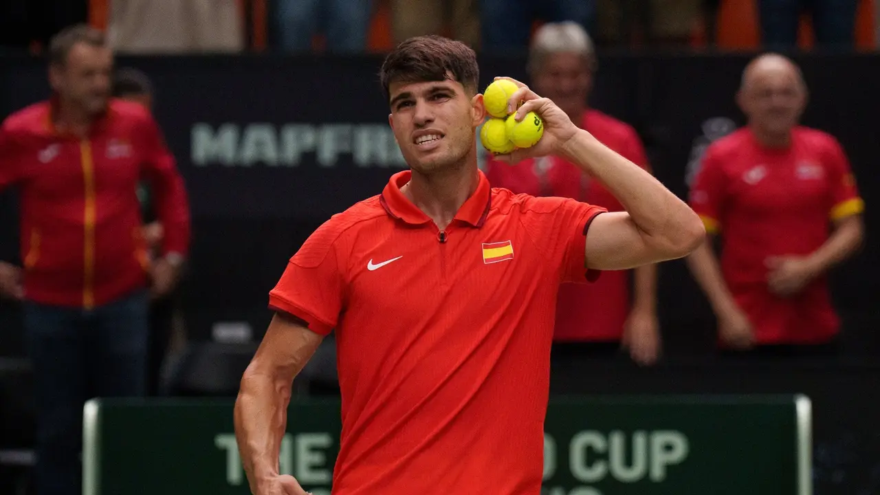 Carlos Alcaraz tras ganar a Ugo Humbert. / EP