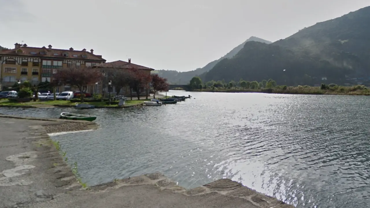 Vista de la zona del antiguo muelle de Limpias. / G.M.