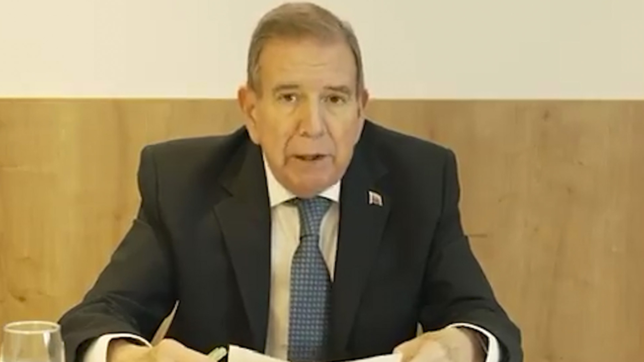 Edmundo Gonz&aacute;lez Urrutia agradece a la Euroc&aacute;mara su decisi&oacute;n. / EP