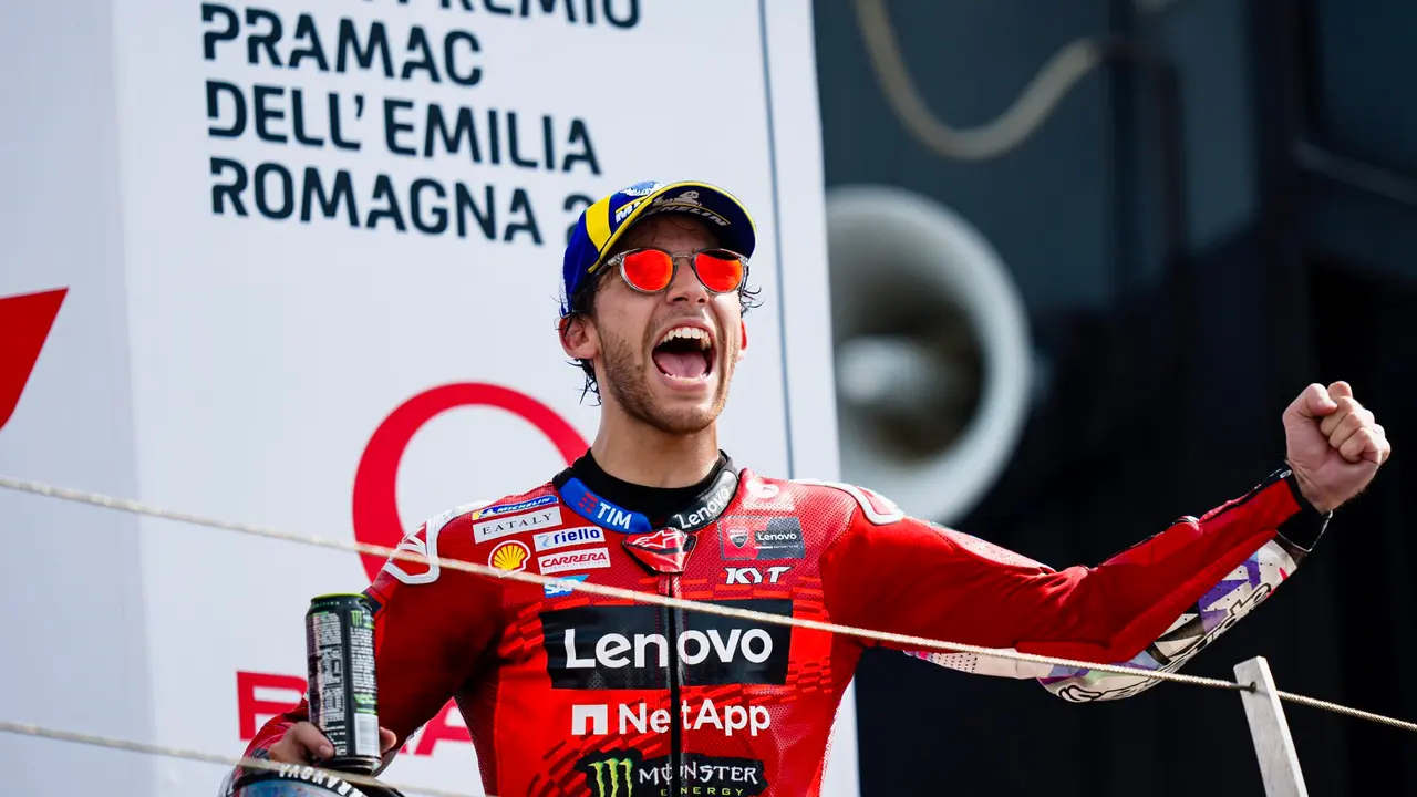 Enea Bastianini gana en el Gran Premio de la Emilia-Romagna. / red x