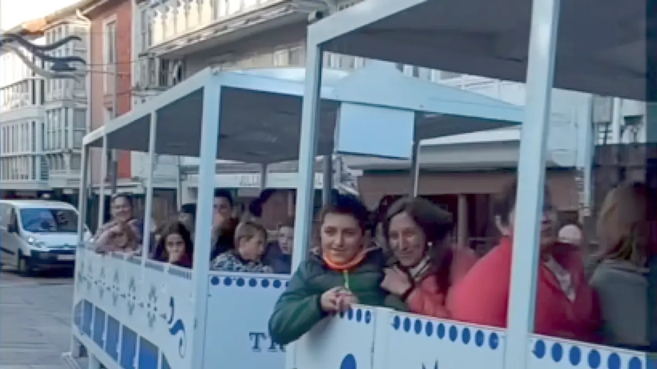Varias personas disfrutan de las Fiestas de San Mateo 2024.
